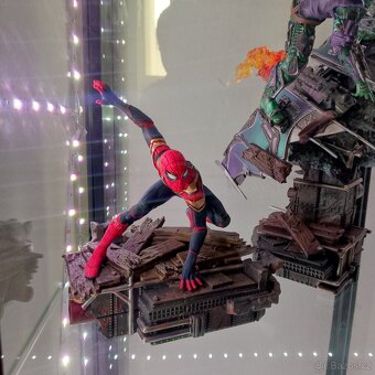 Marvel- sběratelské sošky a figurky (ceny v popisku) - 6