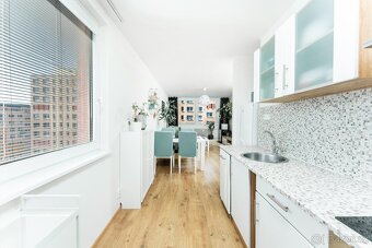 Prodej bytu 3+kk 62 m² Laudova, Praha - Řepy - 6