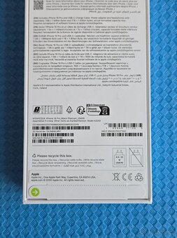 iPhone 16 Pro 256GB černý NOVÝ NEROZBALENÝ - 6