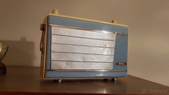 Staré rádio Tesla Jalta T61 - 6