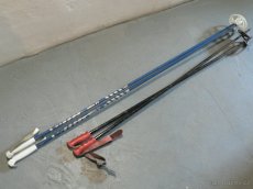 Konfer. stolek, TAPE, závěsný talíř, lampa, ant.kabel aJINÉ - 6