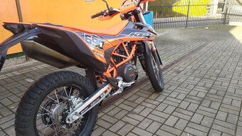 KTM SMC690 enduro 2024 - 6