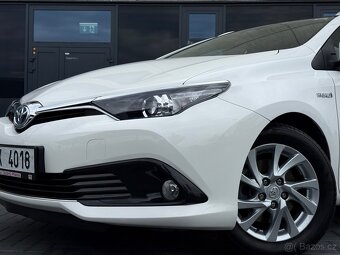 Toyota Auris Hybrid combi / 2016 - 6