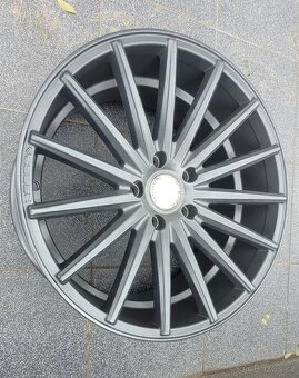 Prodám konkávní elektrony origo VOSSEN 5x120 r19 dvourozmer - 6