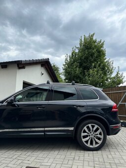 VW TOUAREG R-line, 159 tis. km, serviska, WEBASTO, DYNAUDIO - 6