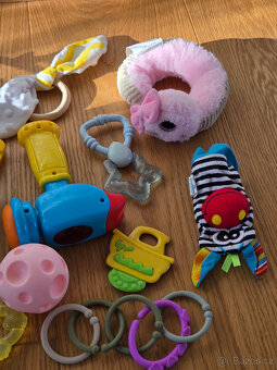 Hračky pro nejmenší - 6