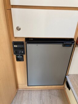 Obytná nástavba Tischer 240S - 6