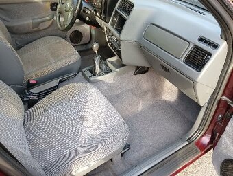 Ford Sierra 2.0 i LX - 6