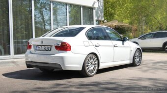 BMW e90 325i - 6