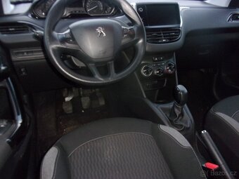 Peugeot 208 1,2 VTI - 6