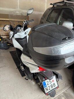 Motocykl Honda SH 125 - 6