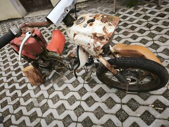 Jawa 20 - 6