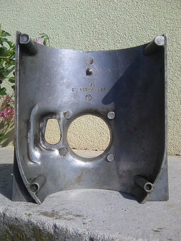 čz 125/175 450/453 - kryty řetězu a motoru,válce a držák ped - 6