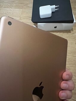 Tablet Ipad 7.gen /Super cena/ - 6
