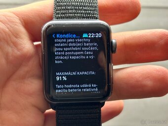 Apple Watch Series 3 42 mm - 6