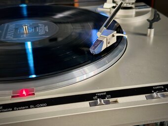 TECHNICS SL-Q300 (r.1983) direct-drive, quartz, automat - 6