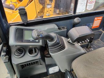 Pásový minibagr KOBELCO SK25SR-6 - 6