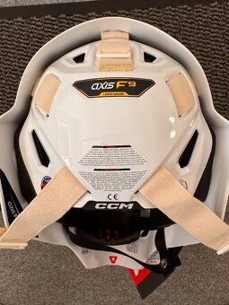 MASKA CCM AXIS F9 SR - 6