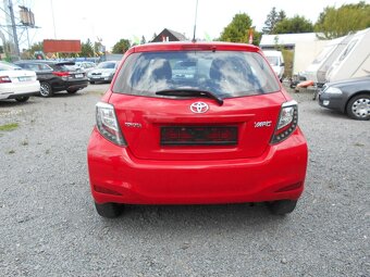 Toyota yaris 1,0 VVT-i 51 kw NAVI KAMERA - 6
