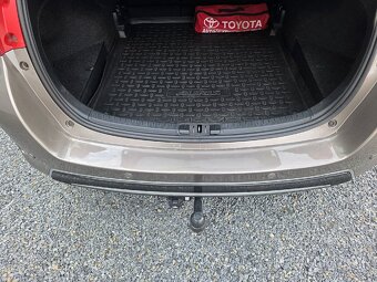 Toyota Auris
1.6 Automat Kei Kamera - 6
