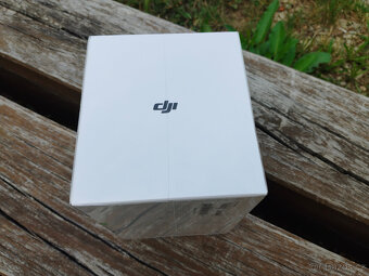 Nový dron DJI Mini 3 (DJI RC) (EU) - dotykové ovládání - 6