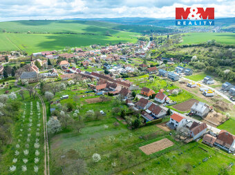 Prodej 1/2 rodinného domu 4+1, 1953m2 v Milonicích - 6