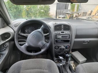 Hyundai Santa Fe 2.0Crdi - 6