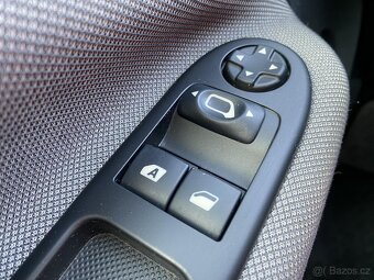 Citroën C3 Picasso 1.4 VTi ,  70 kW benzín, 2013 - 6