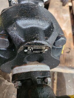 Hydraulické čerpadlo + pístnice - 6