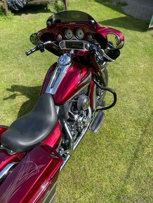 Harley Davidson FLHX Street glide - 6