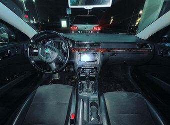 Vůz na náhradní díly Škoda Superb 2 kombi 2010 CBBB KXZ LF4U - 6