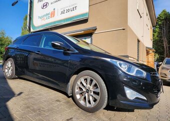 Hyundai i40 2.0-GDi-benzín-NAVI-KAMERA - 6