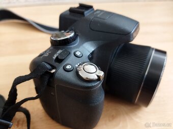 FUJIFILM FINEPIX SL 280 - 6