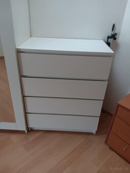 Nábytek z pokoje po dceři - 6