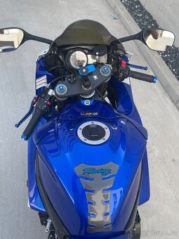 Suzuki GSXR - 6