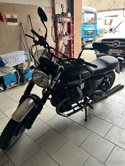 Prodám MOTO GUZZI V7 II STONE VE VÝTEČNÉM STAVU - 6