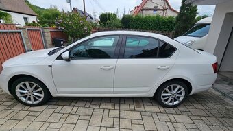 ŠKODA OCTAVIA - 6