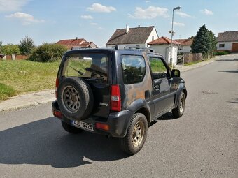 SUZUKI JIMNY 4X4 ,1,5 NAFTA, ROK 2007 - 6