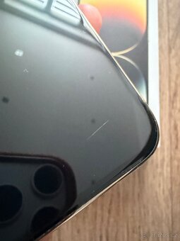 iPhone 14 PRO MAX - 128gb - zlatý - 6