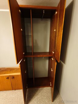 Dřevěná obývací stěna - 6