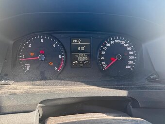 Volkswagen Transporter Caravelle T6 dovoz DE - 6