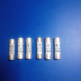 Prodám pojistkové odpínače OPV 10 a OPV14 - 6