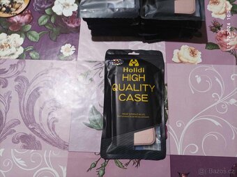 Pouzdra na iPhone 7/8. - 6