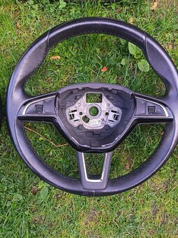 Multifunkční volant Octavia 3 - 6