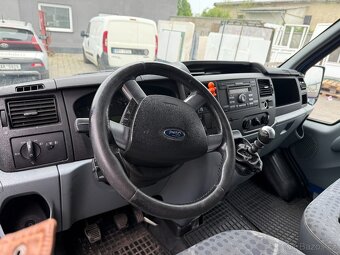 Ford Transit 2,2 - 6