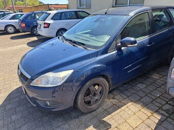 Prodám vozidlo Ford Focus na náhradní díly nebo na opravu - 6