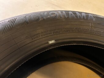 235/60R19 Yokohama BluEarth Winter V906 SUV - 6