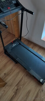 Běžecký pás motorový Christopeit Treadmill CS 3000 - 6