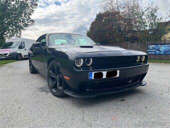 Dodge Challenger 5.7 - 6