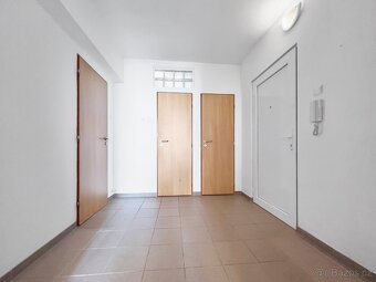 Pronájem prostorného bytu 2+1, 84 m2 - centru města - 6